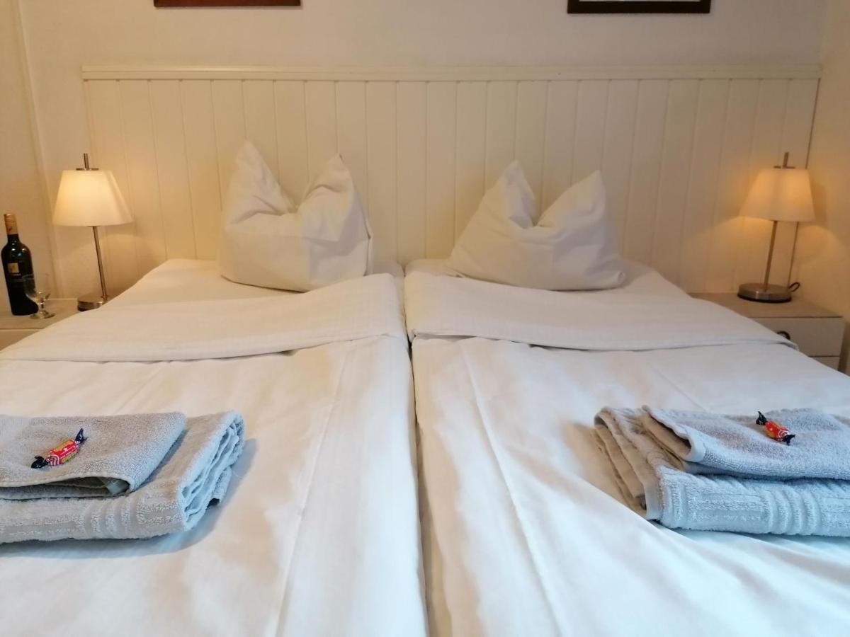 Cronin'S Guesthouse Bed & Breakfast Heinola Exterior foto